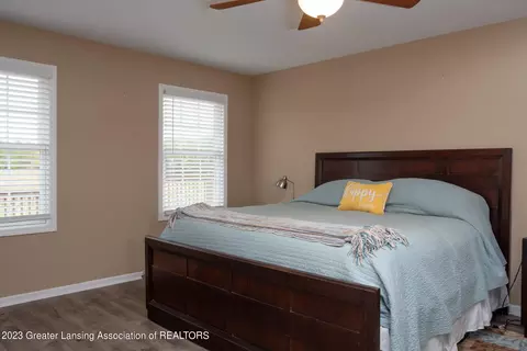 4559 Lytle Rd, Corunna, MI 48817 photo 11