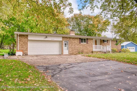 3363 S Ines Dr, Durand, MI 48429