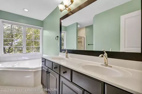 4429 Apache Dr, Okemos, MI 48864 photo 20