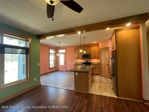 Kitchen - 1824 Towner Rd, Haslett, MI 48840 photo 6 of 6