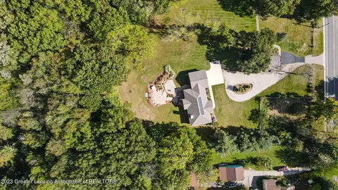 View/Area - 1824 Towner Rd, Haslett, MI 48840 photo 2 of 6