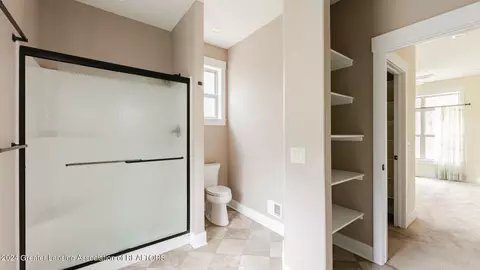 Bath - 1824 Towner Rd, Haslett, MI 48840 photo 2 of 4