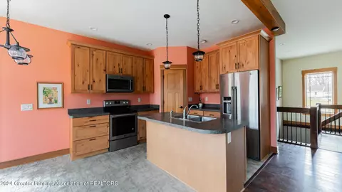 Kitchen - 1824 Towner Rd, Haslett, MI 48840 photo 2 of 6