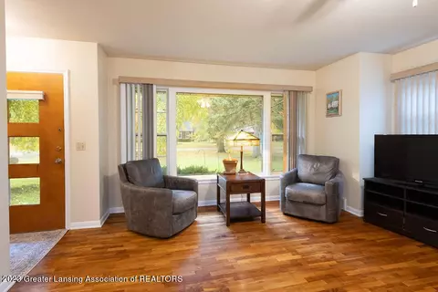 4591 Arrowhead Rd, Okemos, MI 48864 photo 6