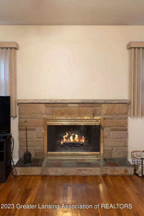 4591 Arrowhead Rd, Okemos, MI 48864 photo 8