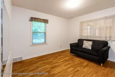4591 Arrowhead Rd, Okemos, MI 48864 photo 22