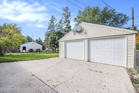 1151 Mitchell Ave, Lansing, MI 48917 photo 24