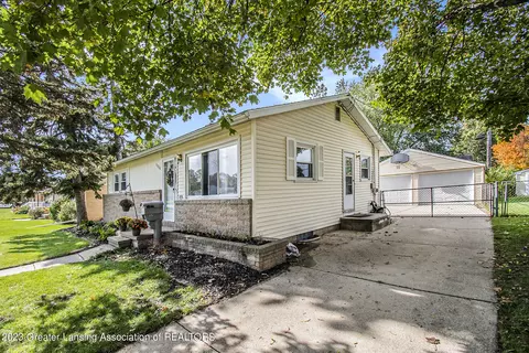 1151 Mitchell Ave, Lansing, MI 48917 photo 2