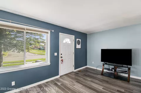 1151 Mitchell Ave, Lansing, MI 48917 photo 5
