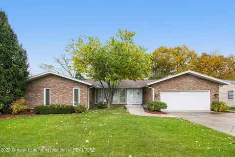 5986 Patriots Way, East Lansing, MI 48823