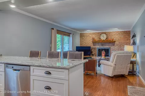 1266 N State Rd, Owosso, MI 48867 photo 5