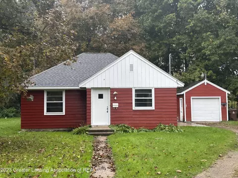 4 Sunnyside Ct, Albion, MI 49224