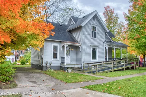 118 N Lansing St, Owosso, MI 48867