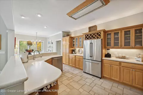 1069 Wild Cherry Dr, Williamston, MI 48895 photo 12