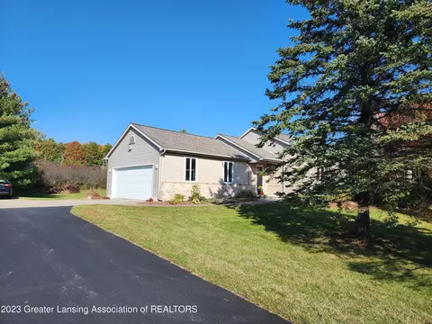 2806 Lamb Rd #17, Mason, MI 48854