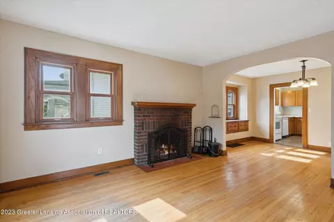 1838 Delevan Ave, Lansing, MI 48910 photo 7