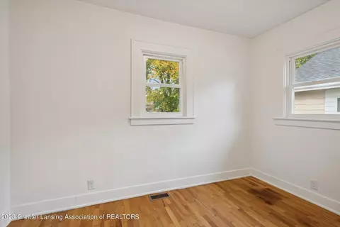 1838 Delevan Ave, Lansing, MI 48910 photo 21
