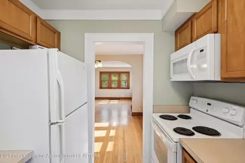 1838 Delevan Ave, Lansing, MI 48910 photo 17
