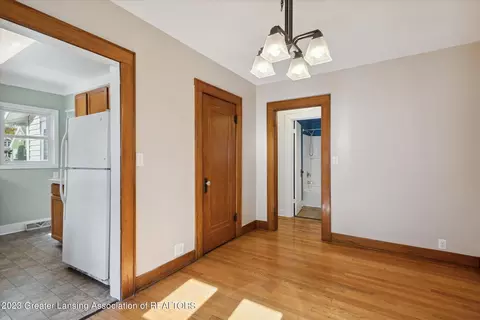 1838 Delevan Ave, Lansing, MI 48910 photo 12