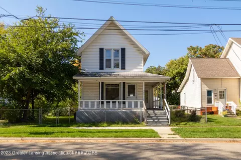 309 N Hickory St, Owosso, MI 48867
