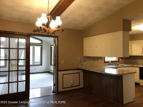 1739 W Stoll Rd, Dewitt, MI 48820 photo 10