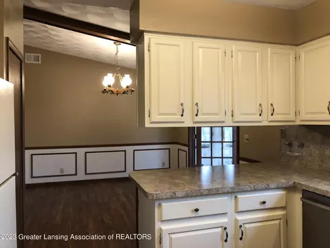 1739 W Stoll Rd, Dewitt, MI 48820 photo 11