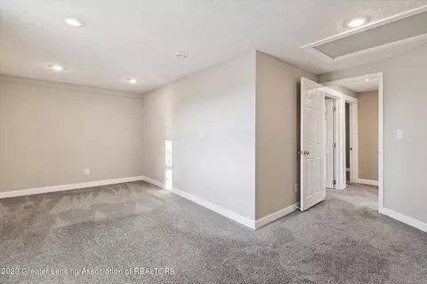 6823 Loomis Rd, Dewitt, MI 48820 photo 29