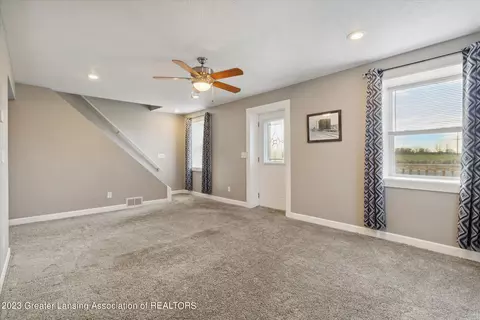 6823 Loomis Rd, Dewitt, MI 48820 photo 12