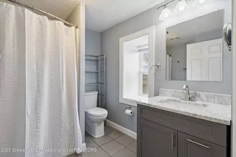 6823 Loomis Rd, Dewitt, MI 48820 photo 25
