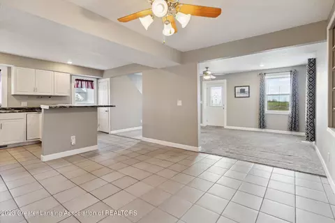 6823 Loomis Rd, Dewitt, MI 48820 photo 17