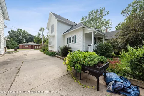 403 E Walker St, Saint Johns, MI 48879 photo 31