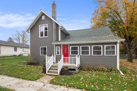 349 Washington St, Sunfield, MI 48890 photo 3
