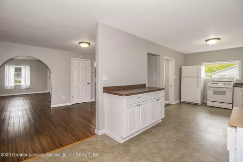 349 Washington St, Sunfield, MI 48890 photo 11