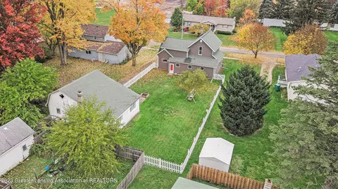 349 Washington St, Sunfield, MI 48890 photo 30