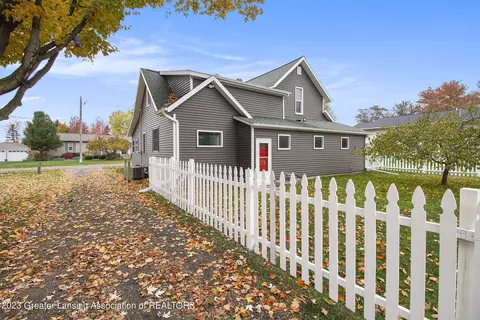 349 Washington St, Sunfield, MI 48890 photo 24