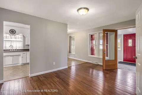 349 Washington St, Sunfield, MI 48890 photo 9