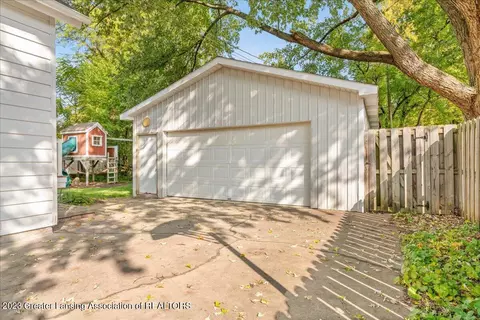601 E Riverside St, Williamston, MI 48895 photo 36