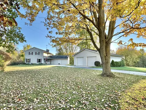 7461 W Chadwick Rd, Dewitt, MI 48820 photo 2