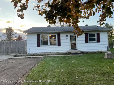 410 Ionia St, Mulliken, MI 48861