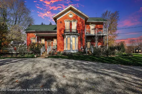 11620 Watson Rd, Bath, MI 48808