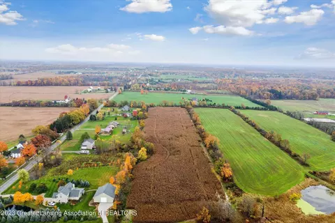 12159 Forest Hill Rd, Dewitt, MI 48820 photo 4