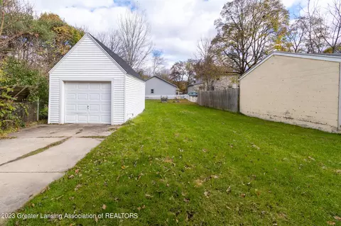 2115 Lyons Ave, Lansing, MI 48910 photo 29