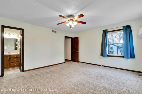 237 Theo Ave, Lansing, MI 48917 photo 13