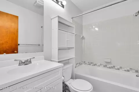 237 Theo Ave, Lansing, MI 48917 photo 15