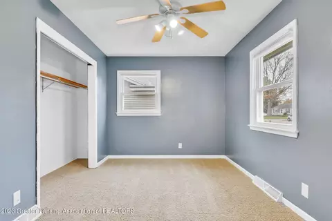 237 Theo Ave, Lansing, MI 48917 photo 19