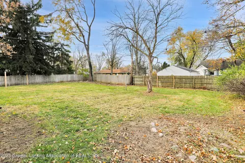 237 Theo Ave, Lansing, MI 48917 photo 27