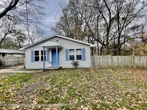 1241 Lathrop St, Lansing, MI 48912