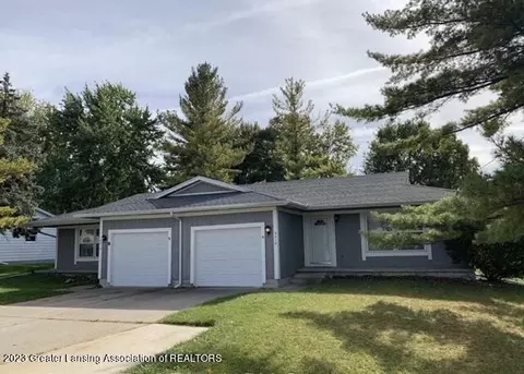 5313 W Willow Hwy #15, Lansing, MI 48917