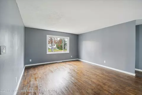 3337 Robinson Rd, Jackson, MI 49203 photo 9