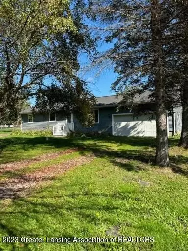 8445 S M-52, Owosso, MI 48867